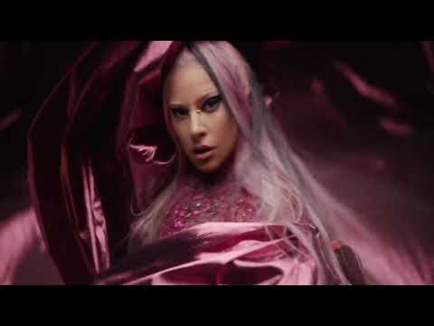 Videoclip de Plastic Doll — Lady Gaga