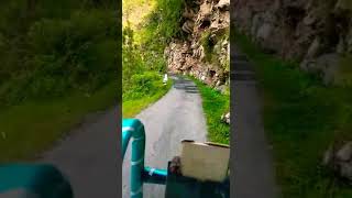 preview picture of video 'Himalayan Truck On Apple Season Road | Damn ! | District Shimla | Himanchal Road | ...'