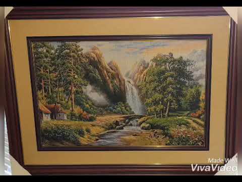 panorama me pe ne makineri tezgjahu.