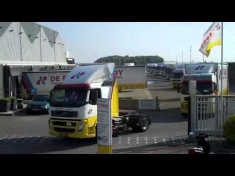 Truckersdag Houten 21.5.11 Trucks de Rooy vertrekken uit 't Goy