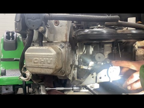 How To Set the Governor on a V-twin Briggs Stratton John Deere Engine. (22hp)