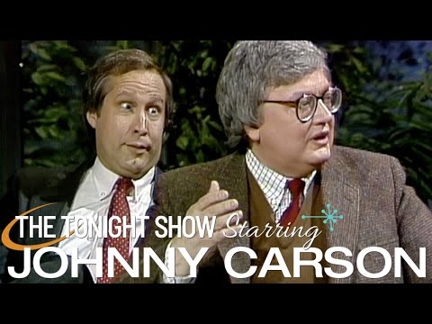 Chevy Chase verkörpert Siskel & Ebert | Carson Tonight Show