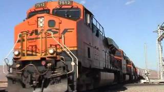 preview picture of video 'BNSF - The Ultimate Railroad Power Show'