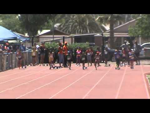 9-10 Girls 100m Sprint