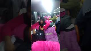 Download lagu Dari Aceh ke Jakarta via Bus Putra Pelangi.. 🌈 mp3 Download lagu Dari Aceh ke Jakarta via Bus Putra Pelangi.. 🌈 mp3