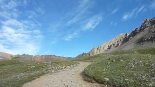 preview picture of video 'Walking the 4WD Road in Yankee Boy Basin below Mt. Sneffels'