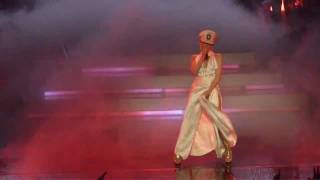 Boombox/Can&#39;t Get Blue Monday Out Of My Head - Kylie Minogue - North American tour 2009