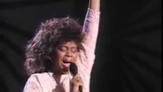 Deniece Williams &quot;God is truly amazing&quot; (27th Grammy)