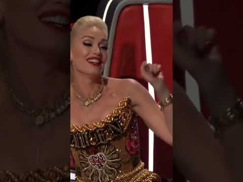 The Voice Gwen Blocked Blake! #funny #thevoice the voice #gwenstefani #blakeshelton