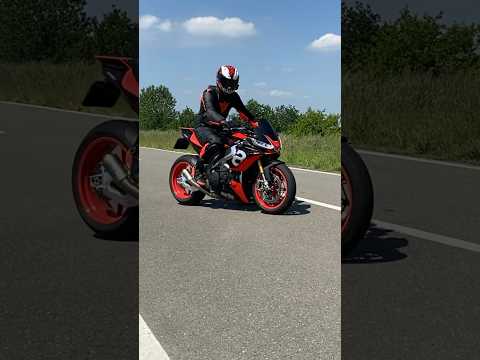 Aprillia TUONO V4 1100 Factory SC Project exhaust rips ears👂 #shorts