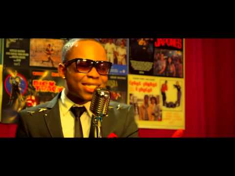 PUTO PORTUGUÊS - DEUSA GREGA (Official)