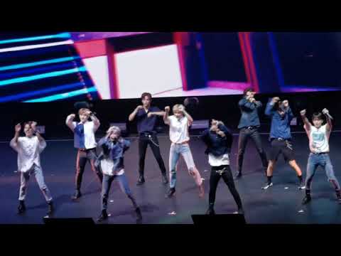 190802 STRAY KIDS - Unveil Tour  Berlin [MIROH FULL]