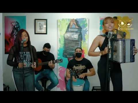 NACIO  MI POESIA (cover femenino)