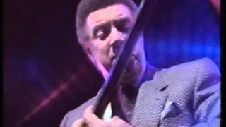 Kenny Burrell - Spring Can Really Hang You Up The Most (jazz guitar)