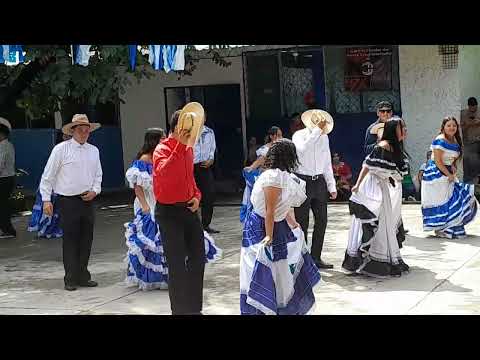EL PUNTO ARTÍSTICO EN LA ESCUELA DE SANTA CRUZ ANALQUITO
