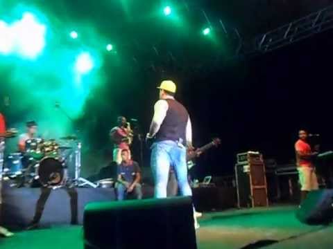 CORPO MOLE-DESPEDIDA DO RUBINHO DA FAMÍLIA OZ BAMBAZ EM MANAUS ♪