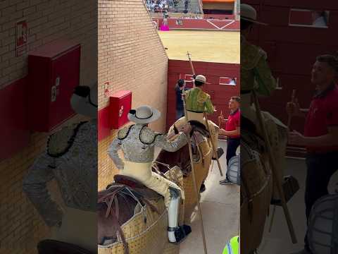 Los PICADORES se preparan para salir al ruedo🙌🏼 #viral #tiktok #toros #mostoles #copachenel