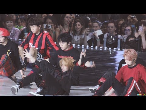 180802 Stray Kids(스트레이 키즈) 리노(LEE KNOW) - District 9 / 2018 KMF