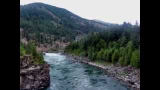 preview picture of video 'Kootenai Falls Swinging Bridge hike'