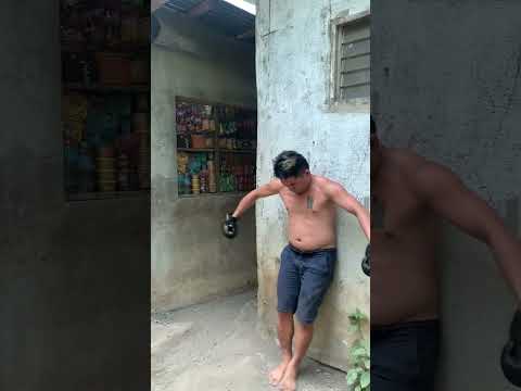 Buti nalang naging boxer agad HAHA #funny #comedy