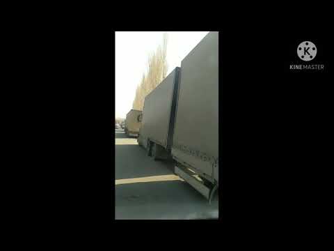 Өзбекстандын Сох анклавы менен чек арада столбанын айынан тиреш