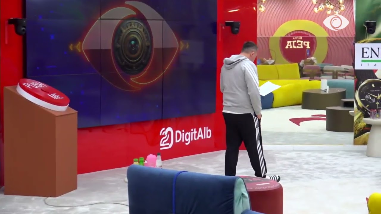 Nis performanca/ Juli dhe Meritoni qëndrojnë në shtëpi