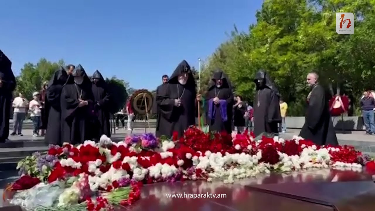 Ամենայն հայոց կաթողիկոսը հարգանքի տուրք մատուցեց Հաղթանակի զոհերի հիշատակին