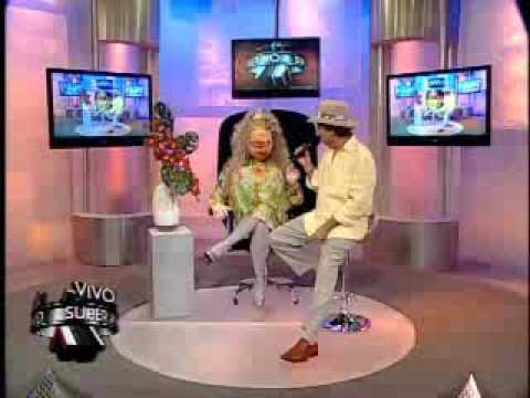 SuperXclusivo 7/6/09 - Santero parece ser fatulo