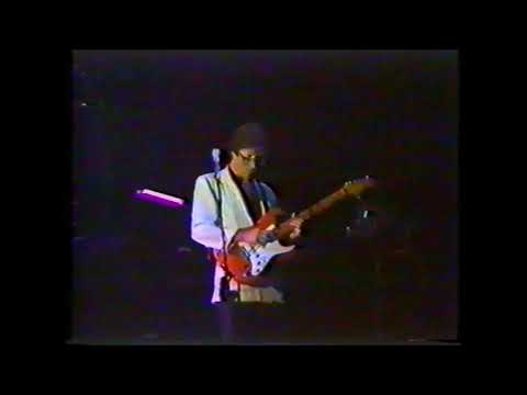 The Shadows - "Live at Blazers" -  November 1982