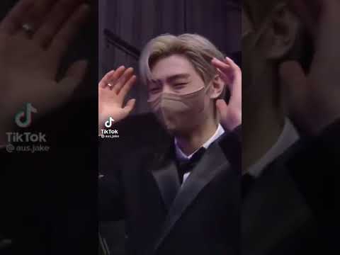 [enhypen] the reason why rollin rollin stuck in my head 🥴