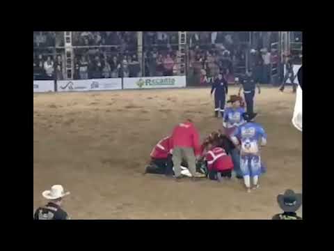 Peão de Goioerê é pisoteado por touro durante rodeio no Paraná