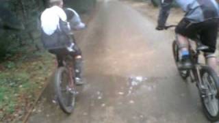 preview picture of video 'A Rainy Day at Hindhead Downhill'