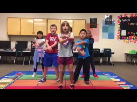 12 Drummers Drumming