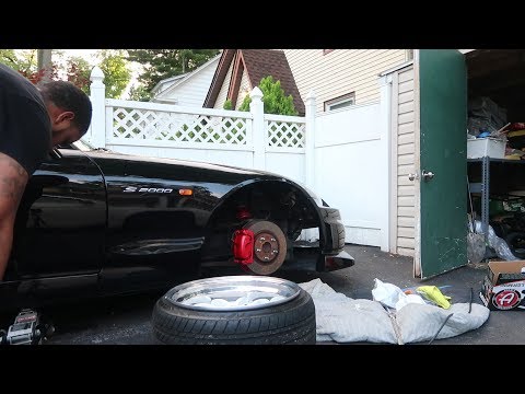 S2000 UPGRADED BRAKE CALIPERS!