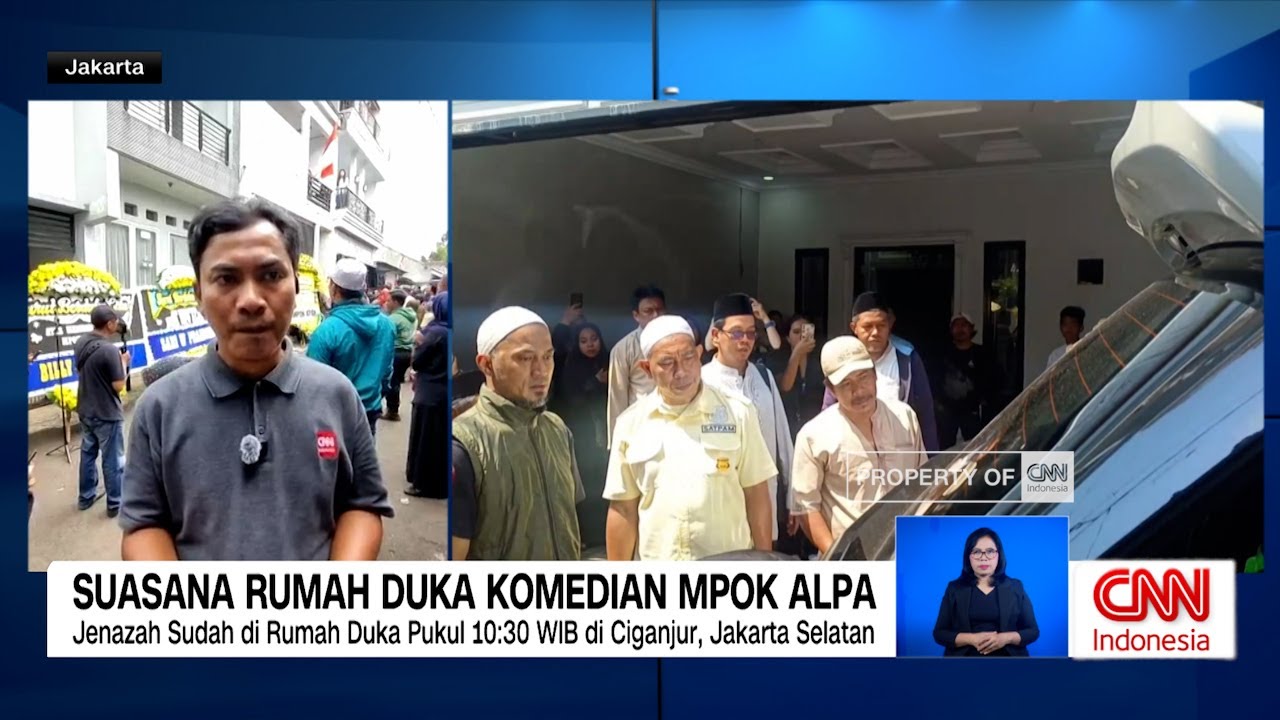 Suasana Rumah Duka Komedian Mpok Alpa