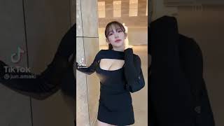 【tiktok】胸の仕組みどうなってんの⁉️#tiktok#ムネオドル#セクシー【削除確定】