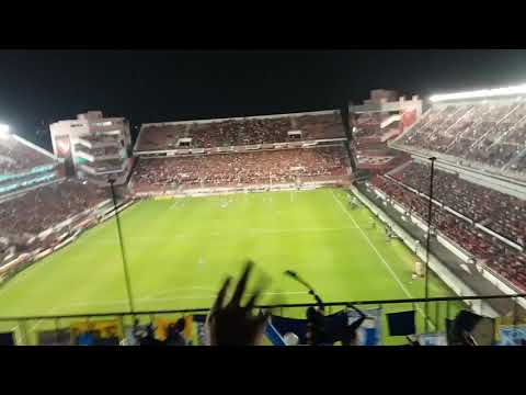 "HINCHADA DE MILLONARIOS EN AVELLANEDA...lo mejor del semestre" Barra: Comandos Azules • Club: Millonarios • País: Colombia