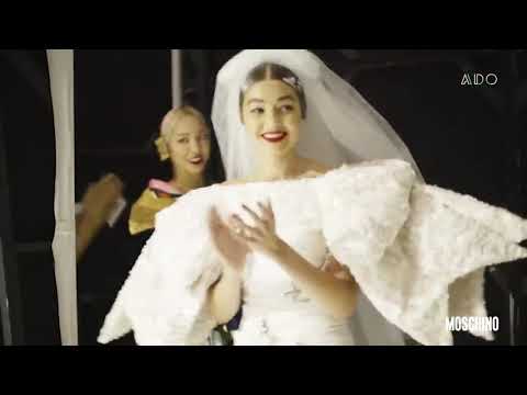 Gigi Hadid _ Runway Collection 2020