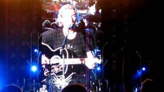 Nickelback - Friends In Low Places/Rock Star 4-25-09