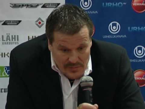 12.4.2010 TPS - JYP: Lehdistötilaisuus