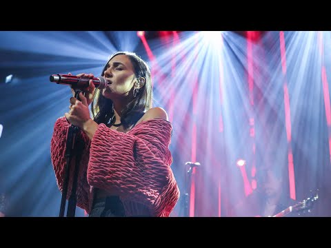 Sedef Sebüktekin - Unutmam Lazım (Zorlu PSM %100 Studio Canlı Performans)