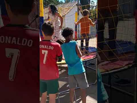 Kids pula-pula Rio Bananal Espírito Santo locação de pula-pula e brinquedos para festas e eventos