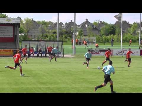 3 mei 2014 VV De Meern B1 - Sparta Nijkerk B1 com 4-1 Doelpunt Hassan, assist Gio