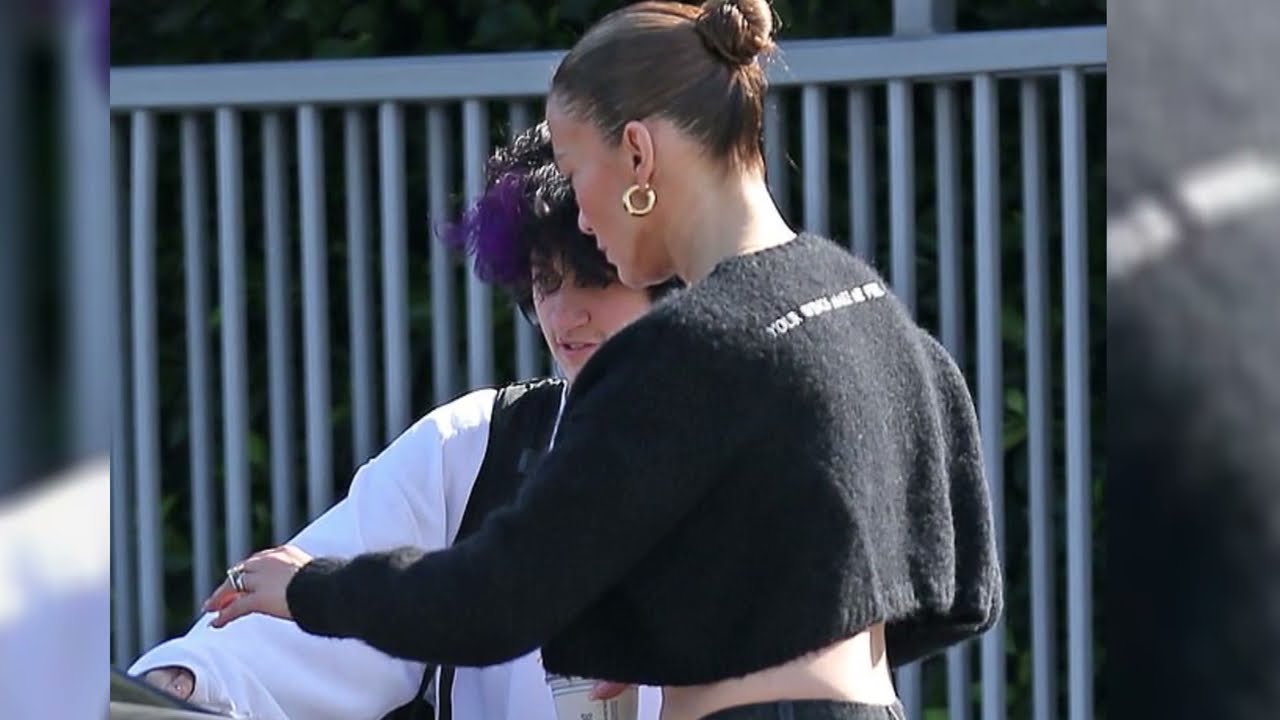 Jennifer Lopez's Gym Bun Is Even More Complicated Than Anyone's Gym Bun