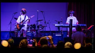 Double Helix performing DEVO&#39;S &quot;Blockhead.&quot;