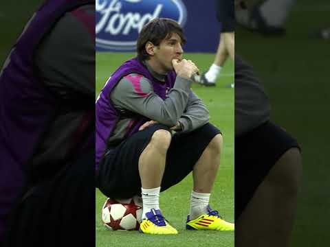 ميسي الحقيقي يضحك علي فان دايك والسبب اذكي دولفين في العالم😳🔥