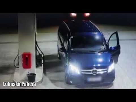 Narkoman zdewastował inny samochód oraz wjechał swoim samochodem w sklep stacji paliw w Sękowicach