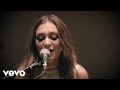 Daya Sit Still Look Pretty Live Acoustic