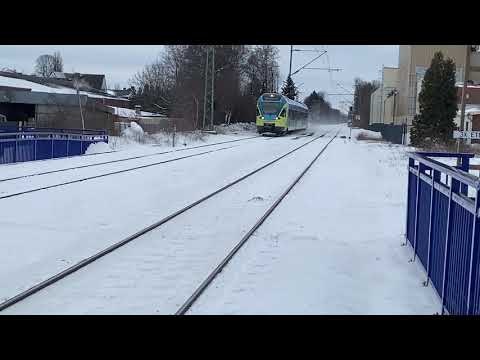 RB65 bei der Einfahrt in den Bahnhof Rheine-Mesum am 10.02.2021 als die ersten Züge rollten...