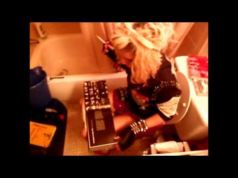 BARB WIRE DOLLS - 